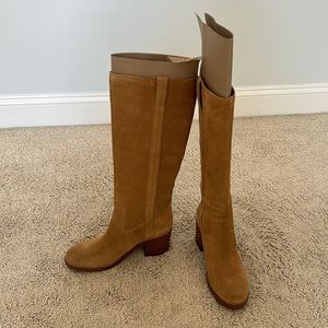 NEW Size 9 MARC FISHER Hydria Boots - Medium Natural